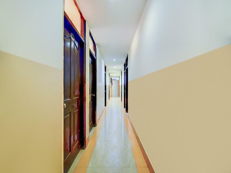 Oyo 28461 Royal Stay Inn Delhi  Exterior photo